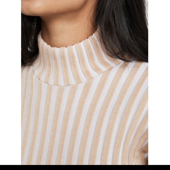 Free People Mad Chill Ribbed Turtleneck Balloon Sleeve Neutral Ivory Cream Tan S - Picture 4 of 9
